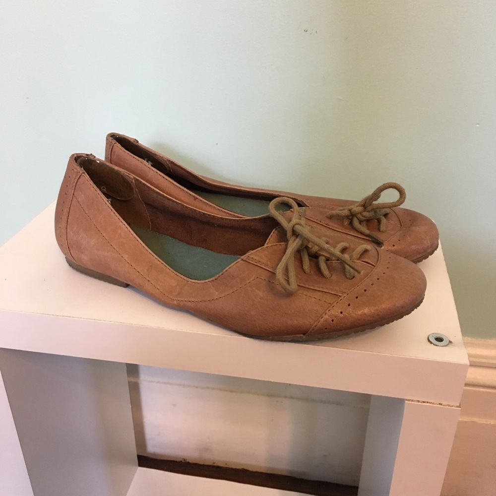 BC leather loafer